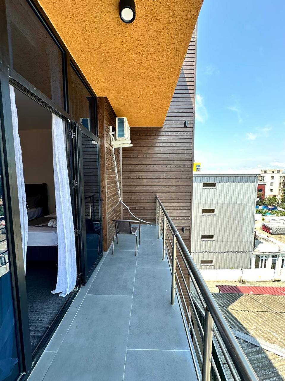 Hotel Black Sea Кобулети Екстериор снимка