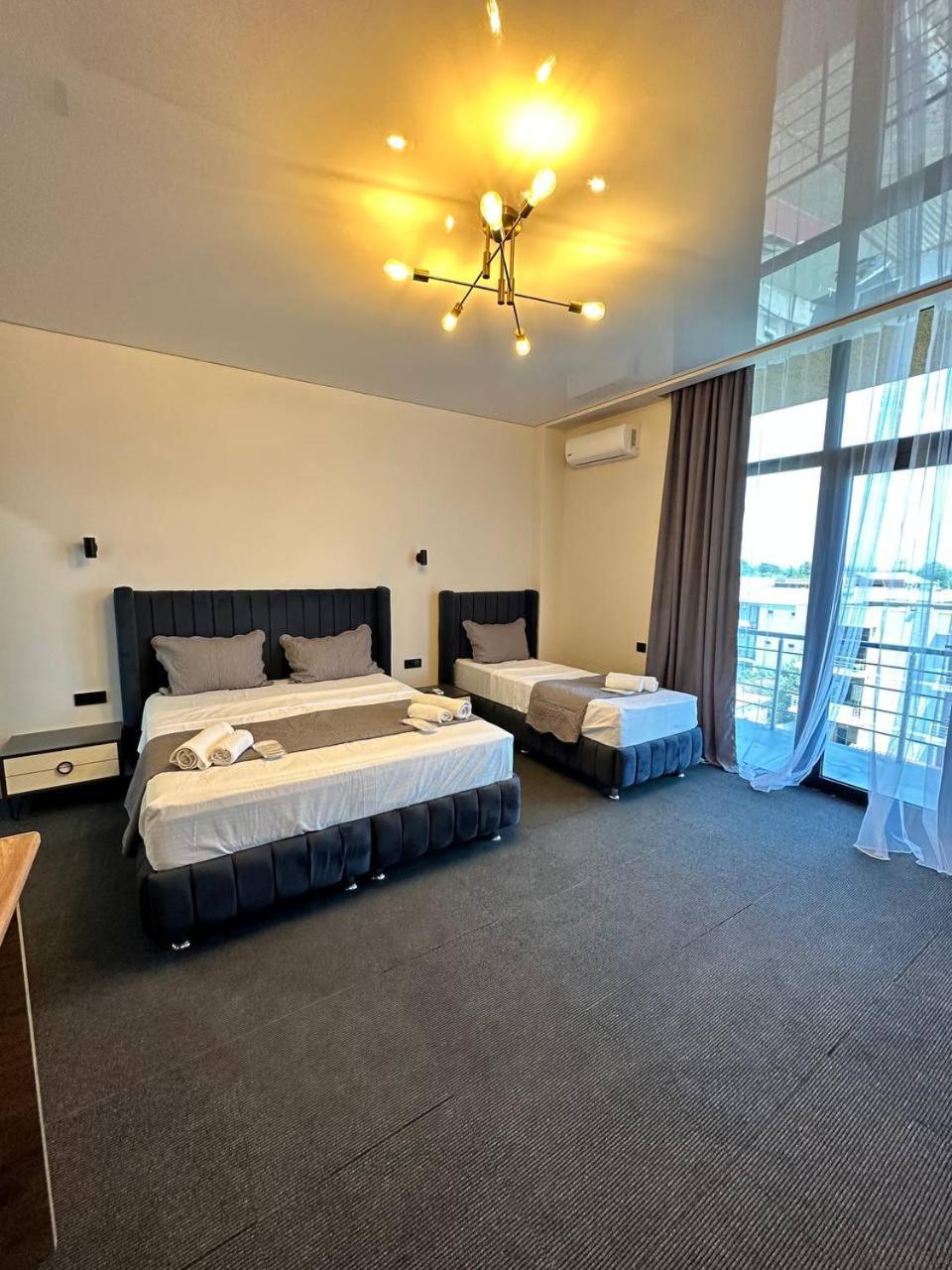 Hotel Black Sea Кобулети Екстериор снимка