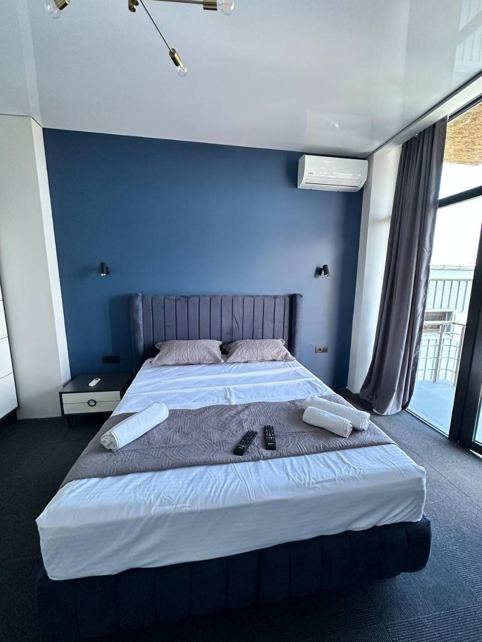 Hotel Black Sea Кобулети Екстериор снимка