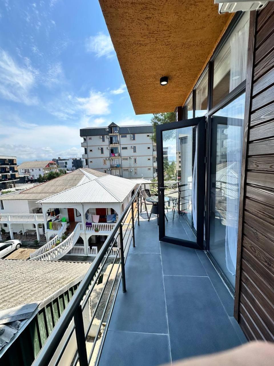 Hotel Black Sea Кобулети Екстериор снимка