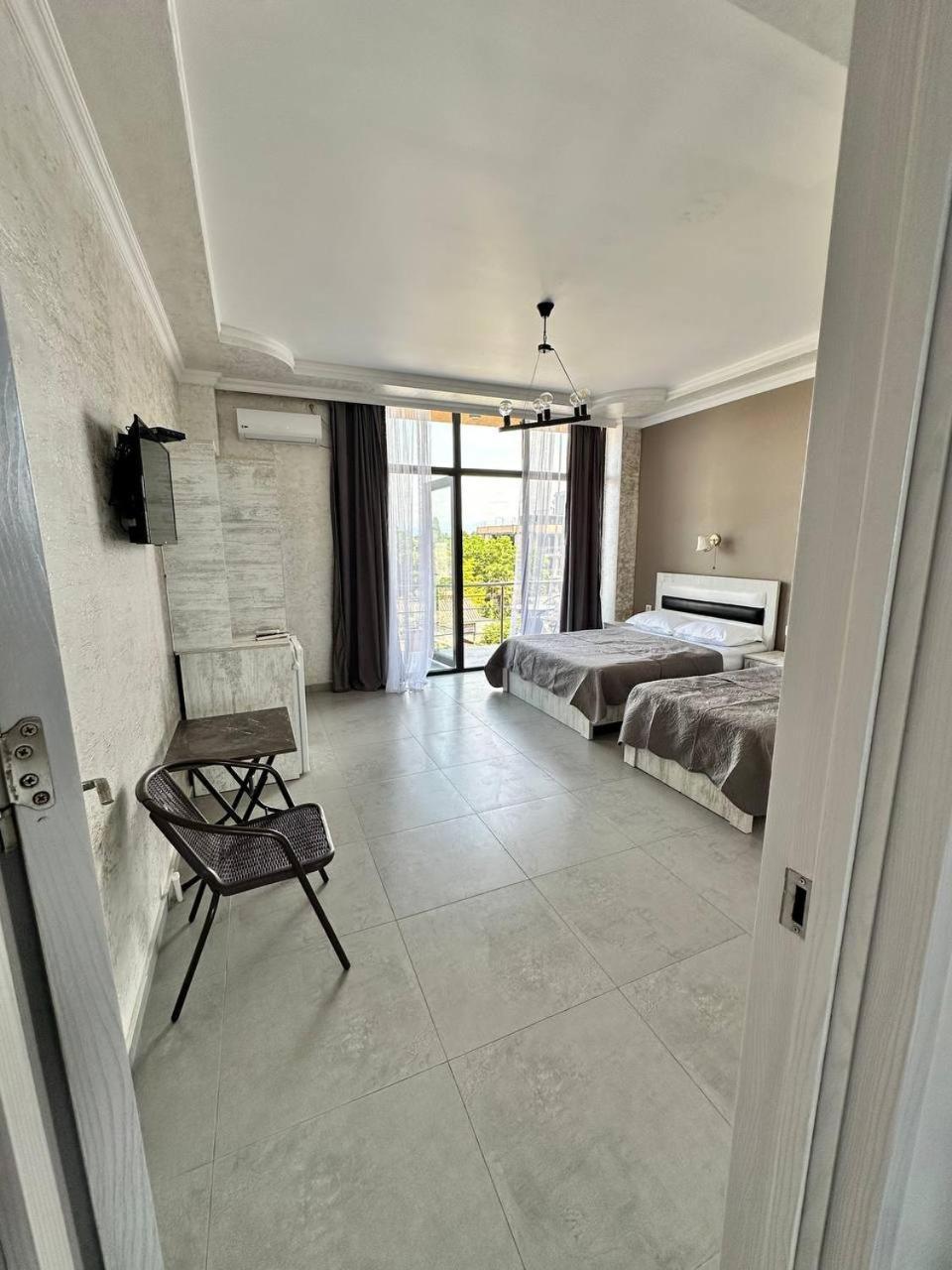 Hotel Black Sea Кобулети Екстериор снимка