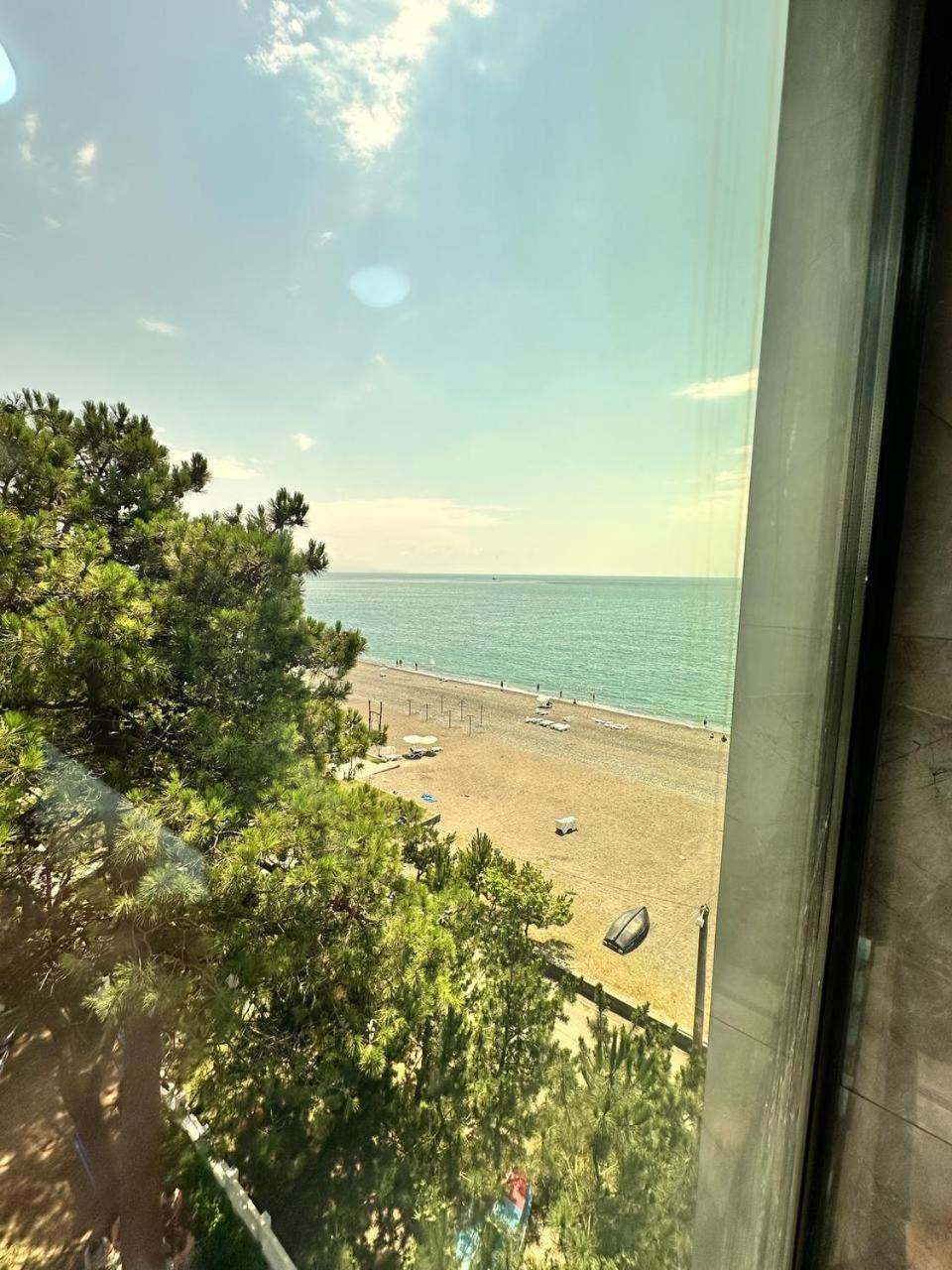 Hotel Black Sea Кобулети Екстериор снимка
