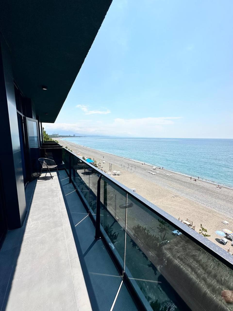 Hotel Black Sea Кобулети Екстериор снимка