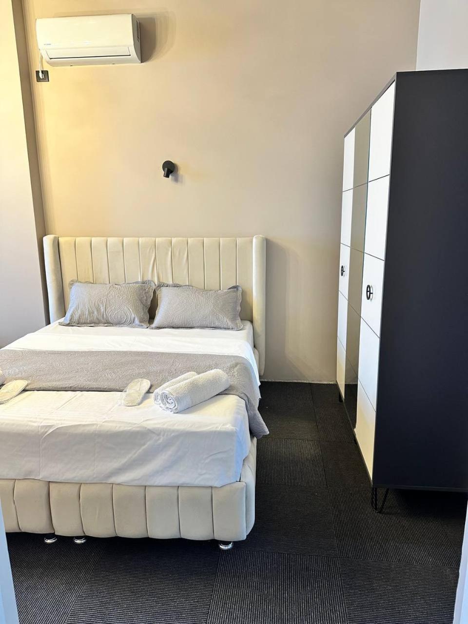 Hotel Black Sea Кобулети Екстериор снимка