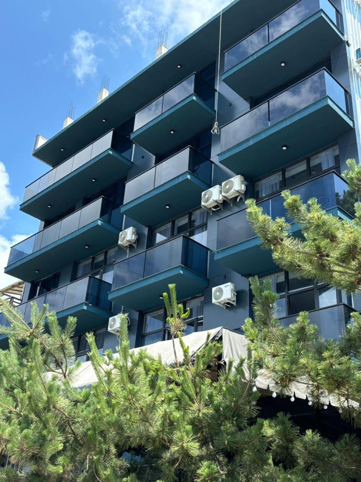 Hotel Black Sea Кобулети Екстериор снимка
